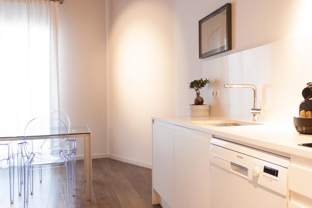 Deco Apartments Barcelona-Diagonal Ngoại thất bức ảnh